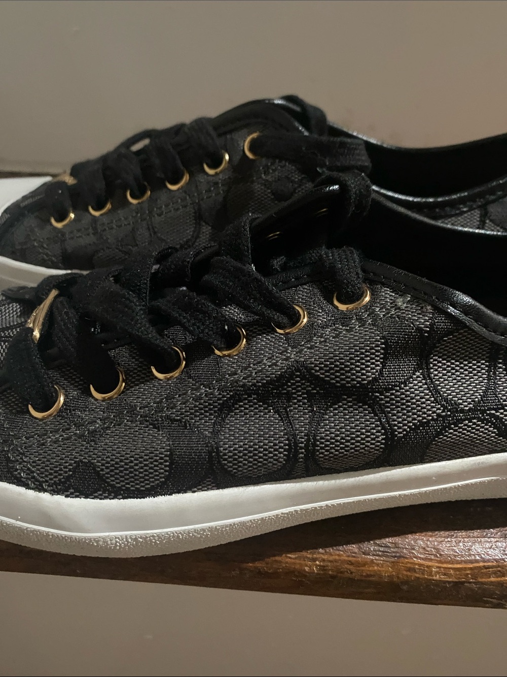 Coach Empire Signature low-top Sneaker, Size 8B
